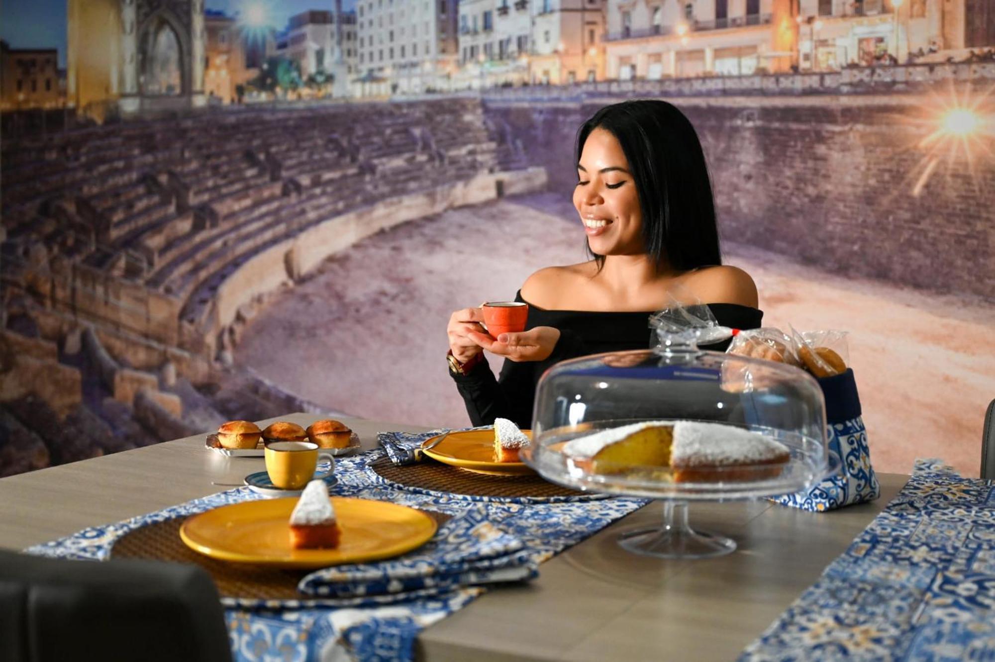 "Il Vecchio Salone" Appartamento In Pieno Centro Con Garage Privato Lecce Exteriér fotografie