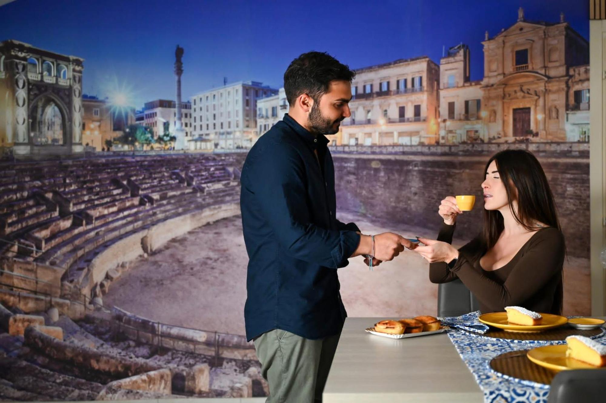 "Il Vecchio Salone" Appartamento In Pieno Centro Con Garage Privato Lecce Exteriér fotografie