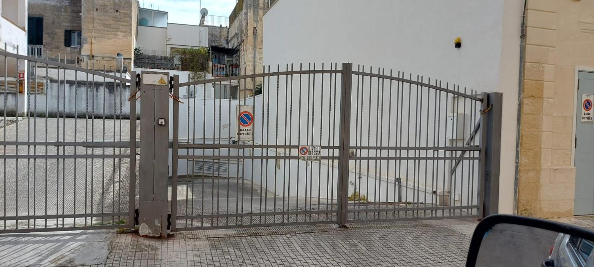 "Il Vecchio Salone" Appartamento In Pieno Centro Con Garage Privato Lecce Exteriér fotografie